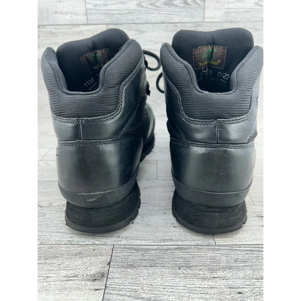 Timberland conquer trails
